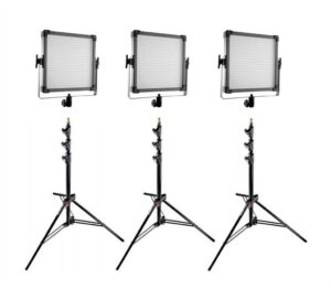 LED-Flächenleuchten-Set, 3 x LED-Flächenleuchte F&V K4000s inkl. Stative